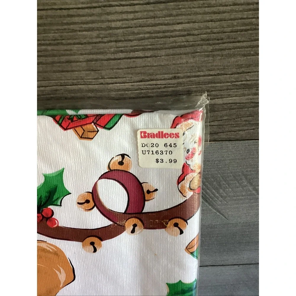 Holiday Classics Santa Christmas Flannel Back Vinyl Tablecloth 52 x 52 Vintage